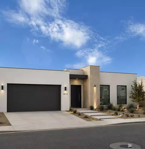 5032 E Ortega St, San Luis, AZ 85336