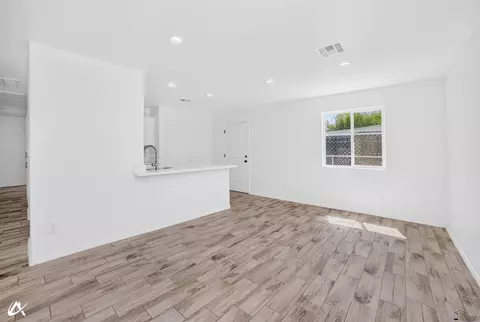Living - 2231 E 14 St, Yuma, AZ 85365 photo 4 of 5