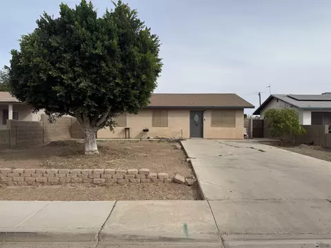 745 N Gladiola Dr, San Luis, AZ 85349