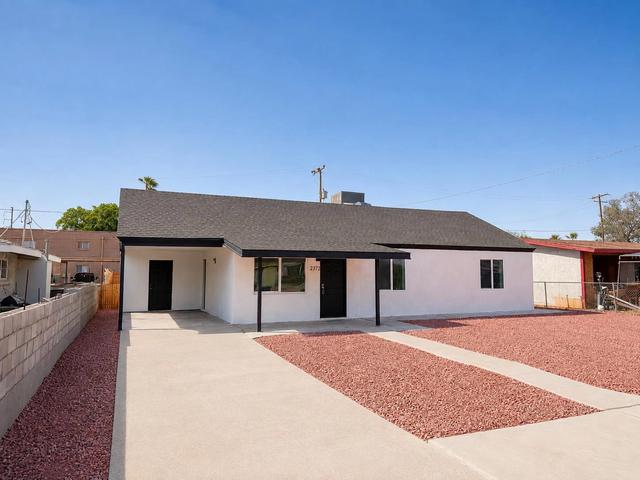 2372 S 6 Ave, Yuma, AZ 85364