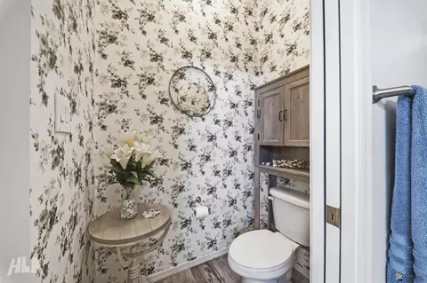 Bath - 7865 E 36 Pl, Yuma, AZ 85365 photo 3 of 5