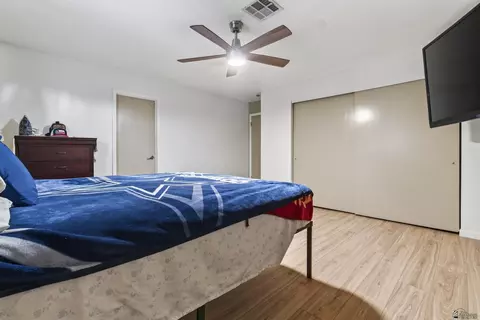 Bedroom - 7338 E 25 Pl, Yuma, AZ 85365 photo 5 of 6