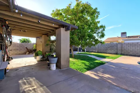 Exterior - 7338 E 25 Pl, Yuma, AZ 85365 photo 4 of 7