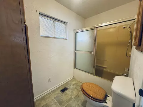 Bath - 12559 E Tanja Dr, Yuma, AZ 85367 photo 1 of 3