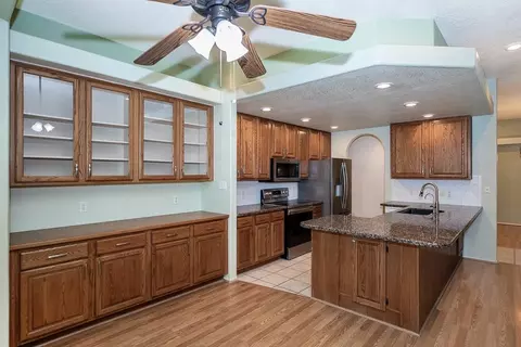 Kitchen - 13902 E 53 Dr, Yuma, AZ 85367 photo 1 of 3