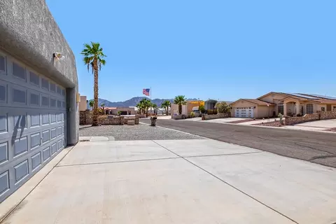 Exterior - 13902 E 53 Dr, Yuma, AZ 85367 photo 13 of 13