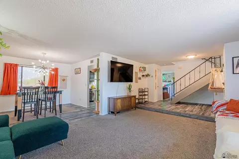 Living - 2109 E 27 St, Yuma, AZ 85364 photo 1 of 3