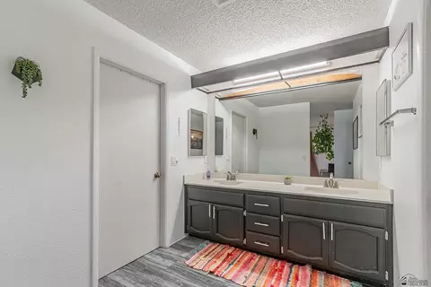 Bath - 2109 E 27 St, Yuma, AZ 85364 photo 2 of 5