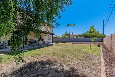 Exterior - 2109 E 27 St, Yuma, AZ 85364 photo 9 of 11