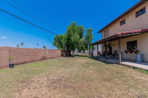 Exterior - 2109 E 27 St, Yuma, AZ 85364 photo 8 of 11