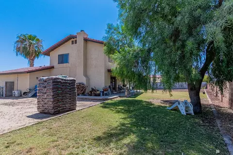 Exterior - 2109 E 27 St, Yuma, AZ 85364 photo 10 of 11