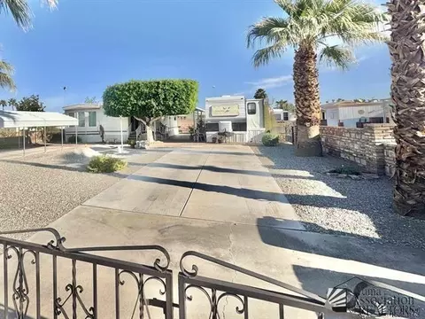 13478 E 47 Ln, Yuma, AZ 85367 photo 2