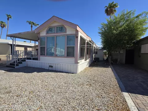 5707 E 32 St # 381, Yuma, AZ 85365