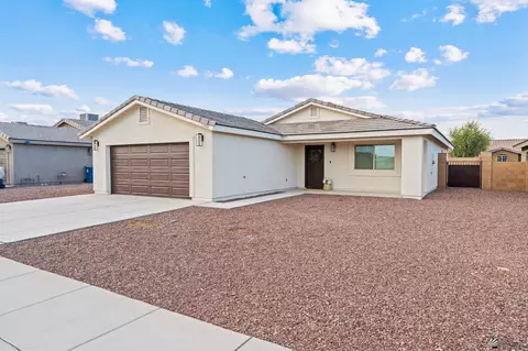 Exterior - 11635 E 34 St, Yuma, AZ 85367 photo 2 of 8