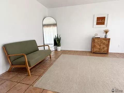 Living - 711 E 26 Pl, Yuma, AZ 85365 photo 3 of 3