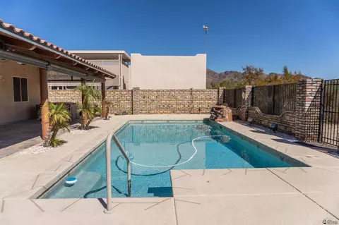 Exterior - 14593 E 50 St, Yuma, AZ 85367 photo 8 of 11