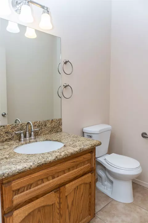 Bath - 14593 E 50 St, Yuma, AZ 85367 photo 3 of 7