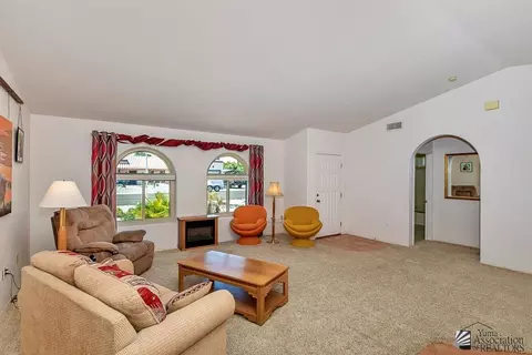 Living - 14144 E 48 Dr, Yuma, AZ 85367 photo 2 of 2