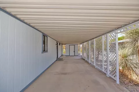 907 W Riverview Pl, Yuma, AZ 85365 photo 12