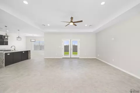 Living - 10753 E 45 St, Yuma, AZ 85367 photo 2 of 2