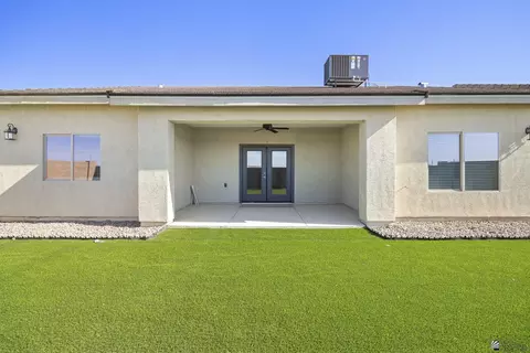 Exterior - 10753 E 45 St, Yuma, AZ 85367 photo 4 of 5