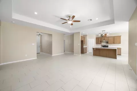 Living - 10753 E 45 St, Yuma, AZ 85367 photo 3 of 3
