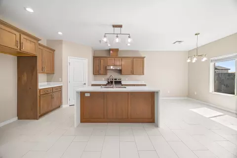 Kitchen - 10753 E 45 St, Yuma, AZ 85367 photo 1 of 2