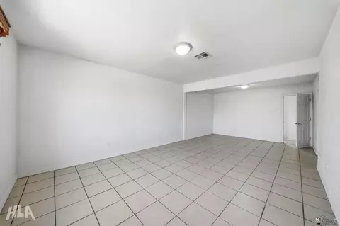 Living - 1304 E 25 St, Yuma, AZ 85365 photo 6 of 6