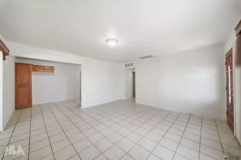 Living - 1304 E 25 St, Yuma, AZ 85365 photo 2 of 6