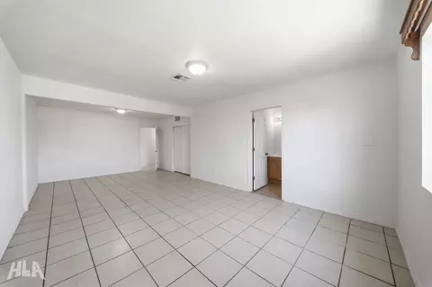 Living - 1304 E 25 St, Yuma, AZ 85365 photo 6 of 8