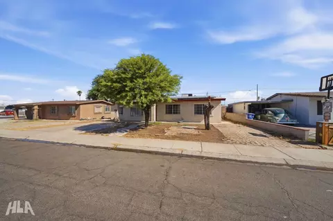 Exterior - 1304 E 25 St, Yuma, AZ 85365 photo 9 of 10