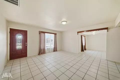Living - 1304 E 25 St, Yuma, AZ 85365 photo 3 of 8