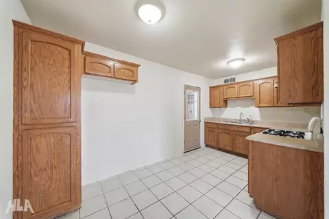 Kitchen - 1304 E 25 St, Yuma, AZ 85365 photo 1 of 2