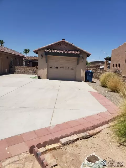 Exterior - 12726 E 47 Dr, Yuma, AZ 85367 photo 3 of 3