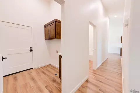 Entry Way - 7510 E 24 Pl, Yuma, AZ 85365 photo 3 of 3