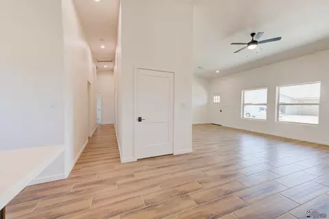 Entry Way - 7510 E 24 Pl, Yuma, AZ 85365 photo 1 of 3