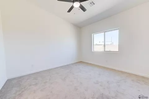 Bedroom - 7518 E 24 Pl, Yuma, AZ 85365 photo 5 of 6