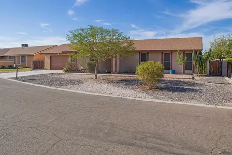 Exterior - 3420 E Rubio Ln, Yuma, AZ 85365 photo 9 of 9