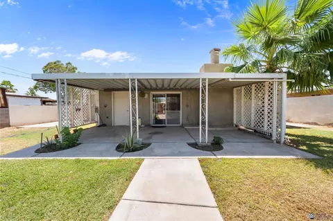 Exterior - 2010 E 25 Pl, Yuma, AZ 85365 photo 4 of 7