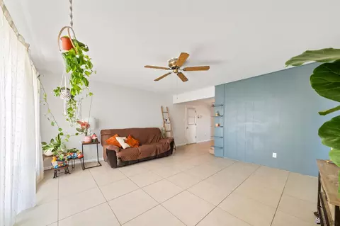 Living - 2010 E 25 Pl, Yuma, AZ 85365 photo 2 of 2