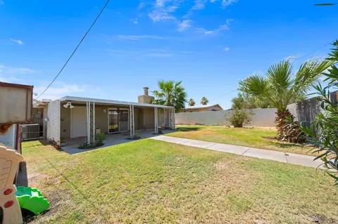 Exterior - 2010 E 25 Pl, Yuma, AZ 85365 photo 6 of 7
