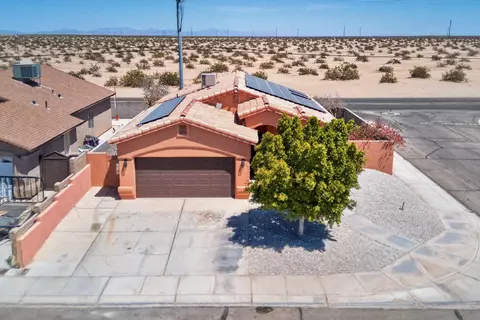 1633 N Dolores Ave, San Luis, AZ 85336