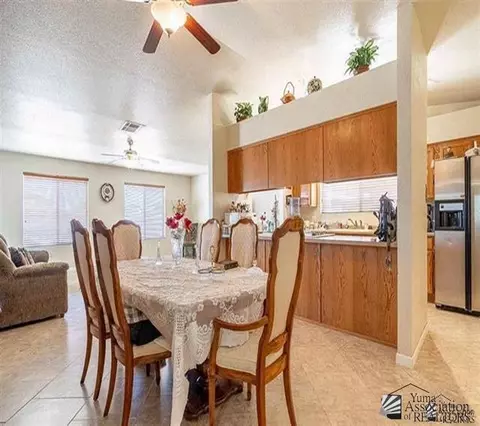 Dining - 8596 E 26 Pl, Yuma, AZ 85365 photo 1 of 1