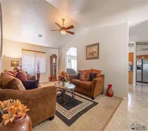Living - 8596 E 26 Pl, Yuma, AZ 85365 photo 1 of 3