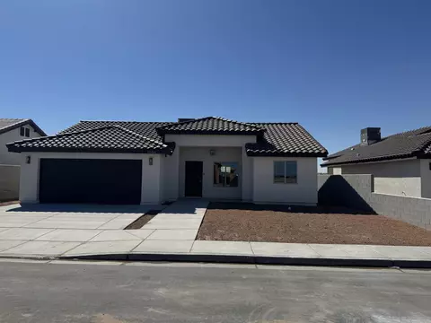 4953 E Ortega St, San Luis, AZ 85336