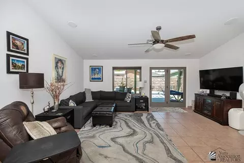 Living - 10324 E 38 St, Yuma, AZ 85365 photo 1 of 3
