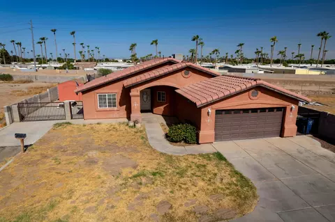 709 S Clifford Way, Yuma, AZ 85364