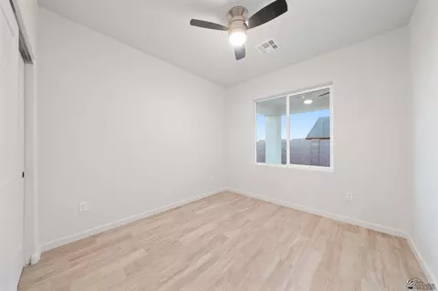 Bedroom - 10570 E 46 Pl, Yuma, AZ 85367 photo 2 of 5