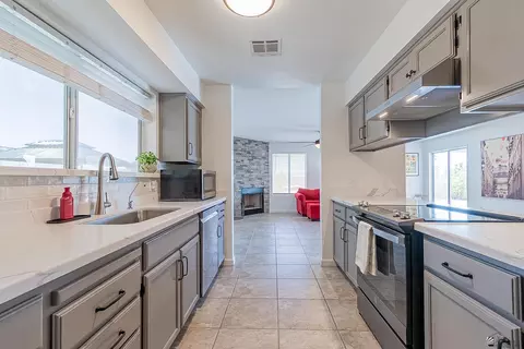 Kitchen - 6303 E 43 Pl, Yuma, AZ 85365 photo 1 of 3
