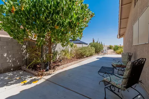 Exterior - 6303 E 43 Pl, Yuma, AZ 85365 photo 12 of 13